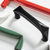 Kink door handles by Martin Mogilski for Derlot