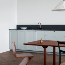 Shaker kitchen by Reform