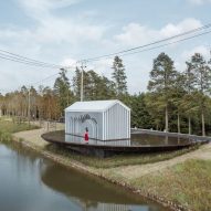 Wutopia Lab creates chocolate-informed pavilion on Shanghai farm
